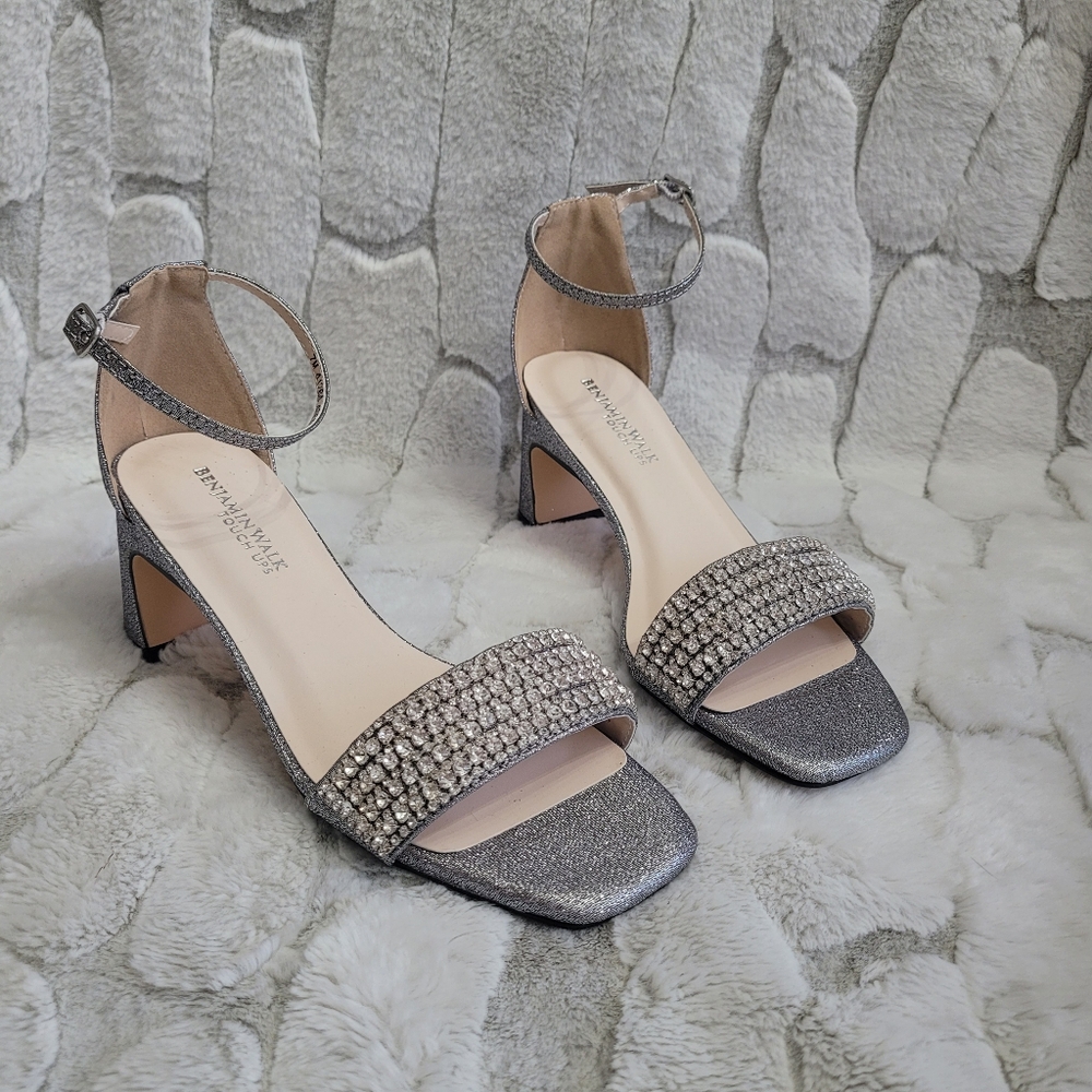 Benjamin Walk Touch Ups Women's Size 7 Pewter Jade Heeled Sandal